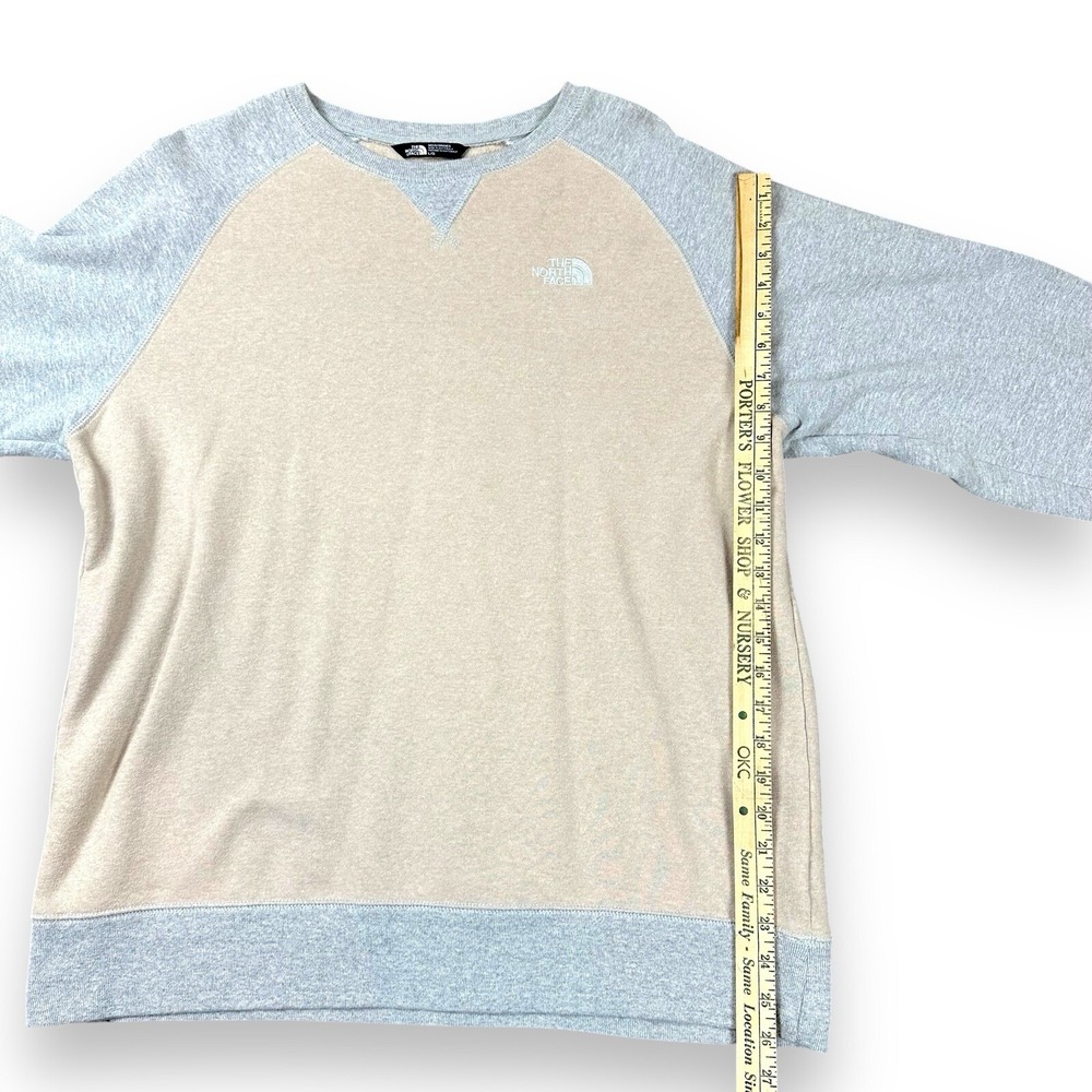 The North Face Men's Gray Sweatshirt - Picture 8 of 10